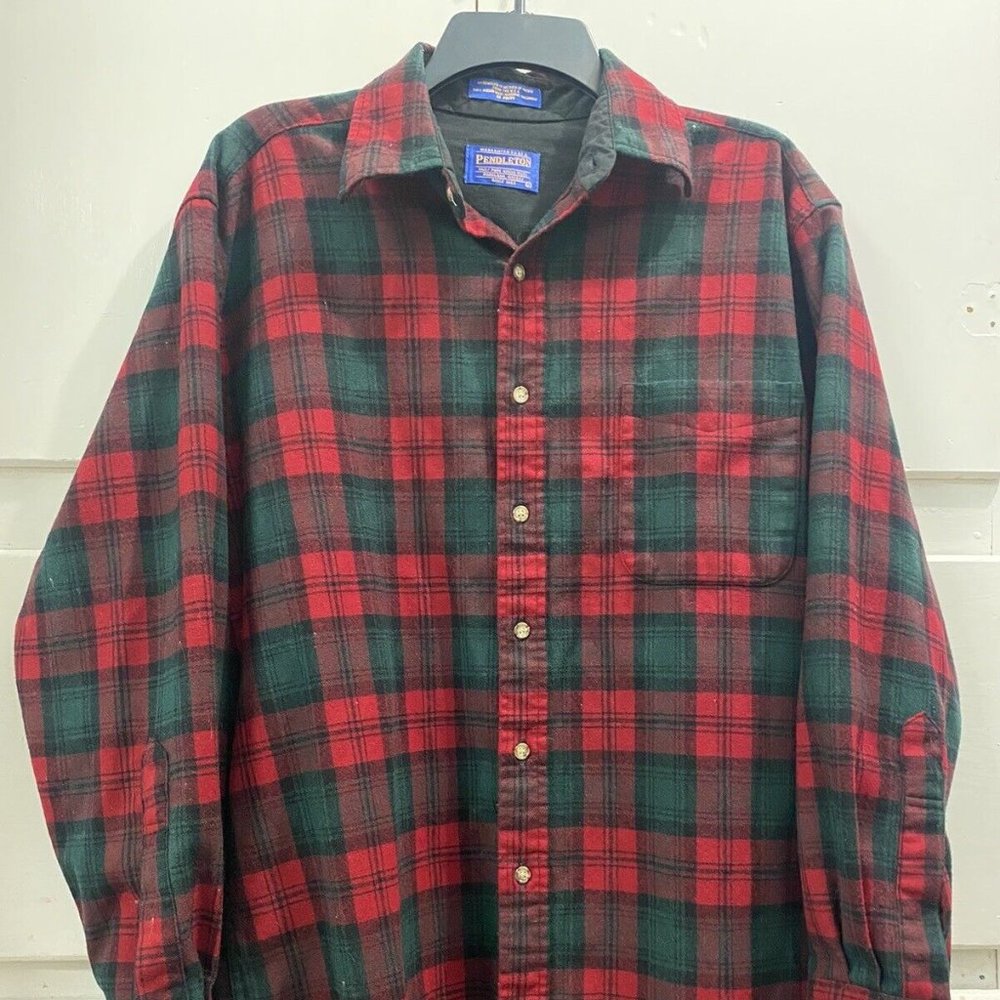 Vintage Pendleton Virgin Wool Tartan Plaid Button Front Shirt -Men's Size Medium